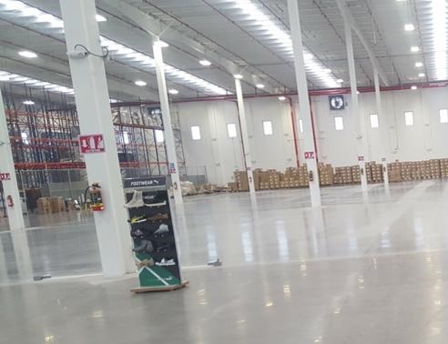 EMPRESARIAL-04